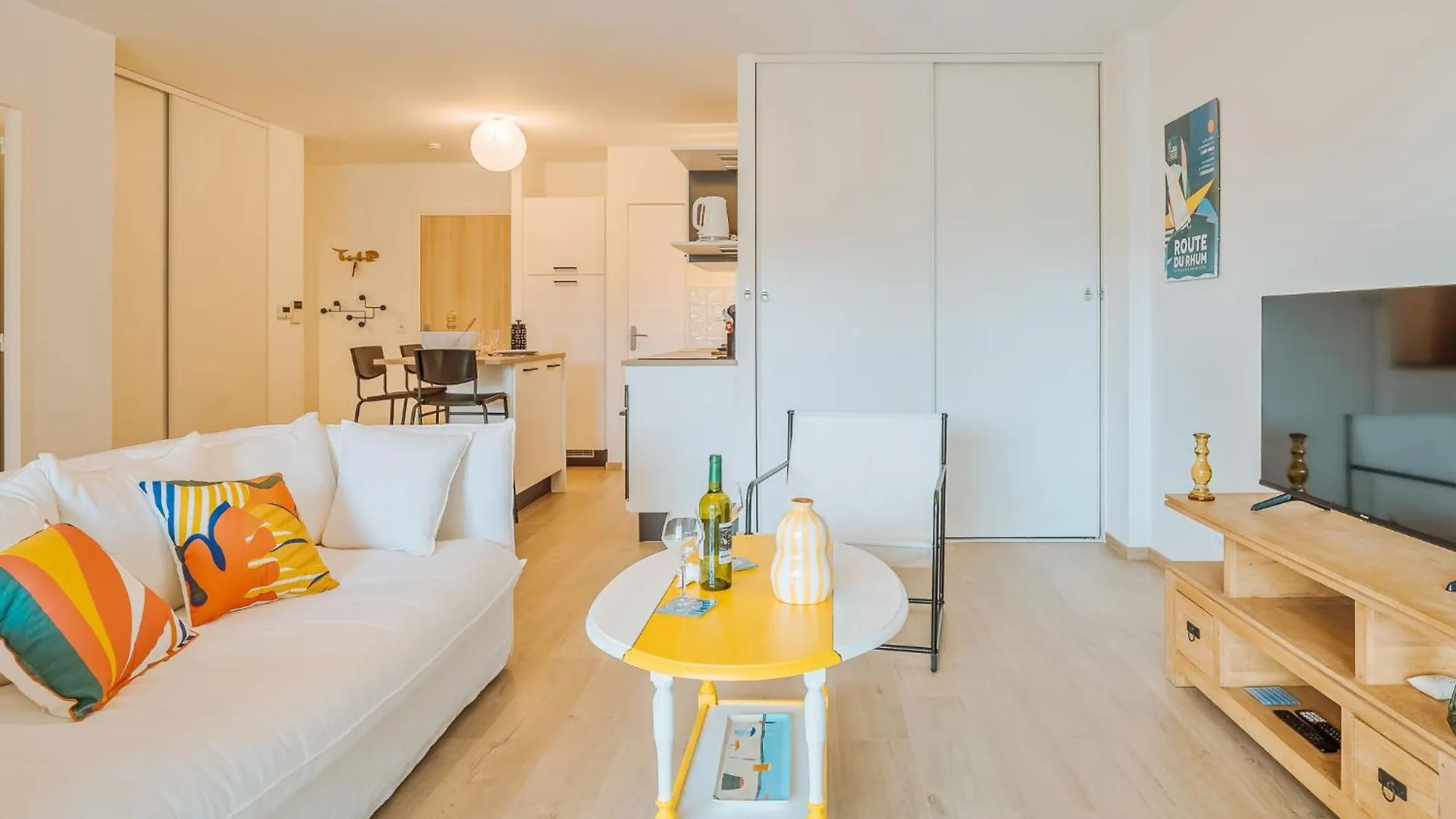 Apartment Zephyr By Interhome Динар